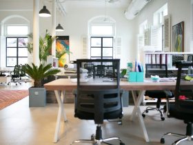 Hoe je met een ergonomische werkplek meer energie overhoudt